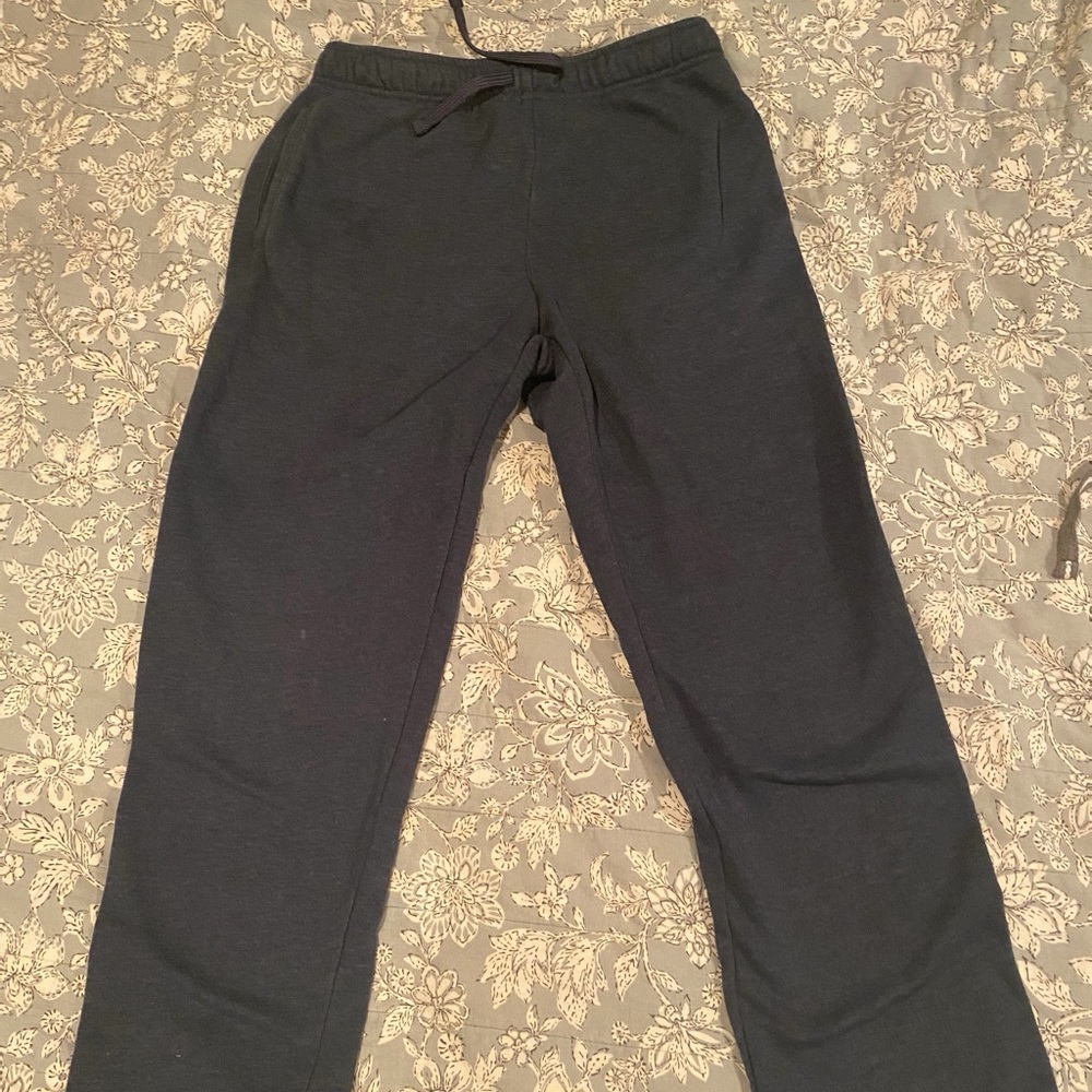 Open bottom sweatpants